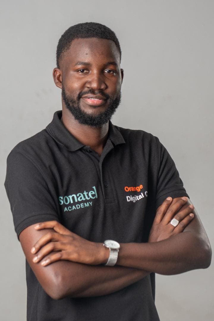 Idrissa Wade développeur fullstack basé à Daka